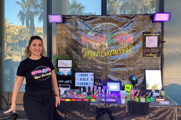 Mar Caracoles en Stand Glitter & Neón